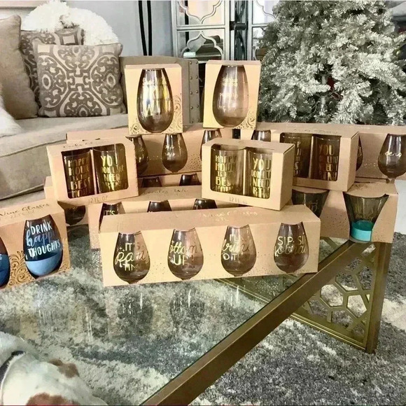 1 Wit & Whimsy Stemless Wine Glass (30oz) NIB - Picture 3 of 3